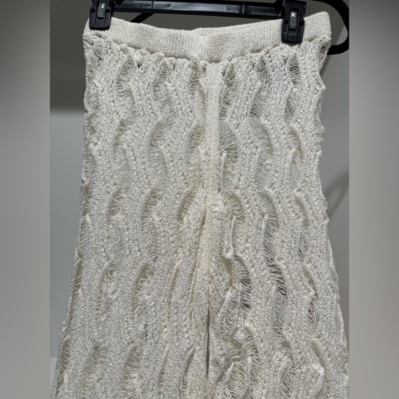 Zara Cream Wide Leg Pants - Picture 2 of 3